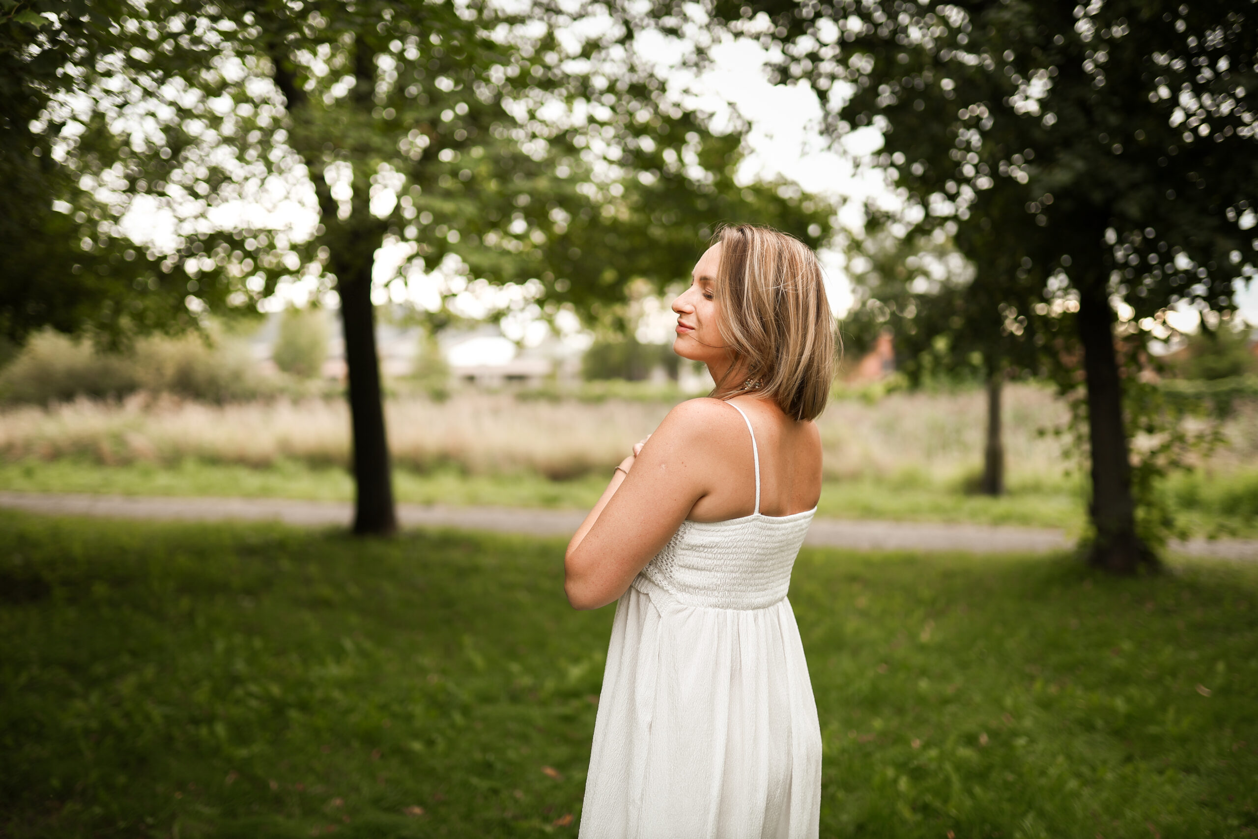 Kobieta Mocy – bądź pewną siebie kobietą, która żyje jak chce!!